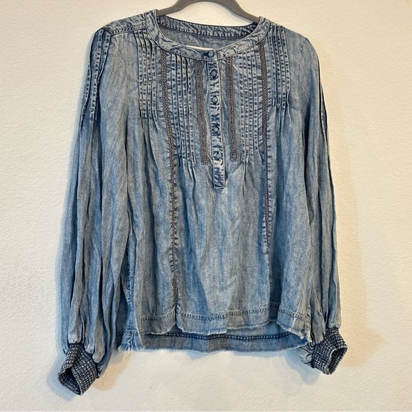 Pilcro and the Letterpress Anthropologie Norah Pintucked Blouse Denim XS Shirt - Picture 4 of 10